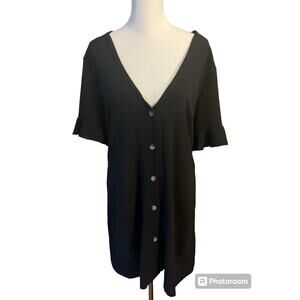 NWT PRETTYLITTLETHING Button Down Black Dress